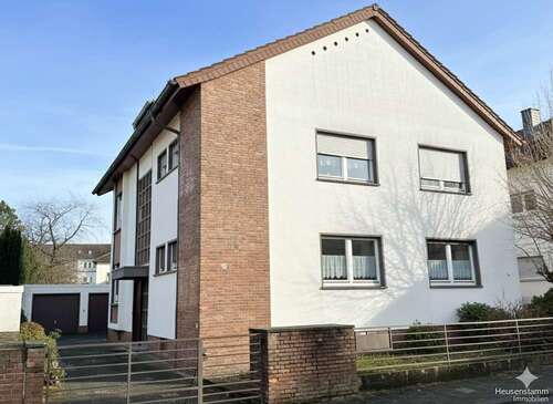 Foto - Haus zum Kaufen in Obertshausen 630.000,00 € 271 m²