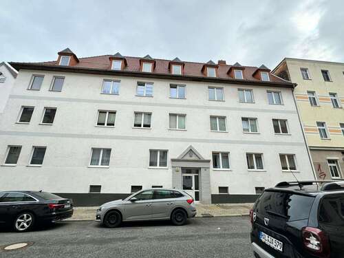 Foto - Wohnung zum Kaufen in Halle 199.000,00 € 67.85 m²