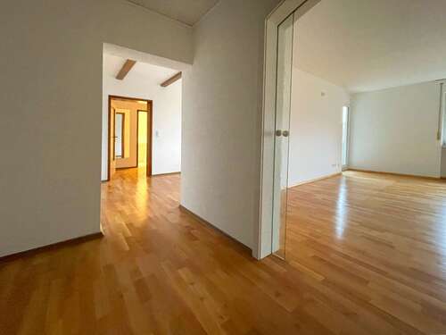 Foto - Wohnung zum Kaufen in Ludwigshafen 275.000,00 € 96 m²