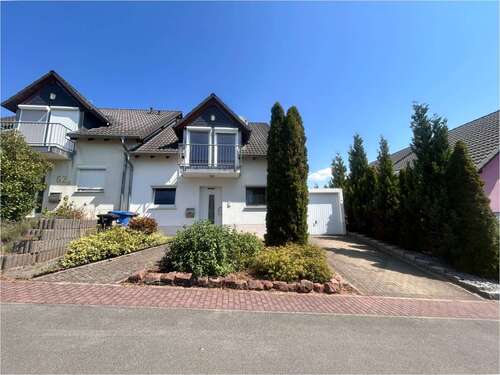 Foto - Haus zum Mieten in Weilerbach 2.000,00 € 190 m²