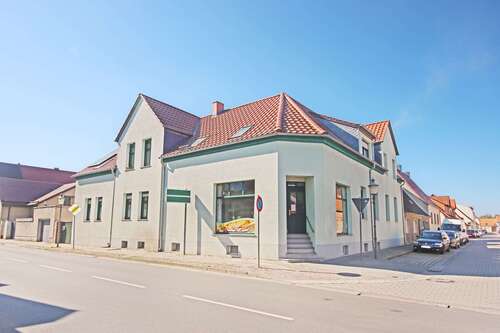 Foto - Haus zum Kaufen in Oranienbaum-Wörlitz 160.000,00 € 415 m²