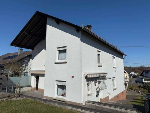 Foto - Haus zum Kaufen in Wirges 199.000,00 € 160 m²