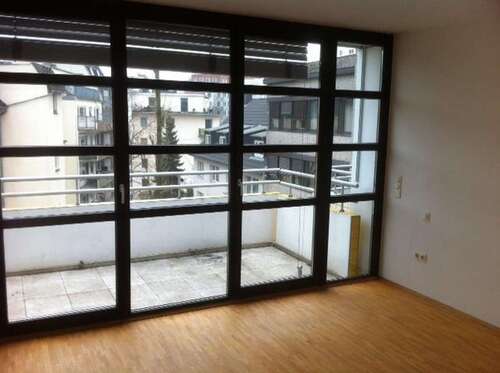 Foto - Wohnung zum Mieten in Düsseldorf 920,00 € 76.7 m²