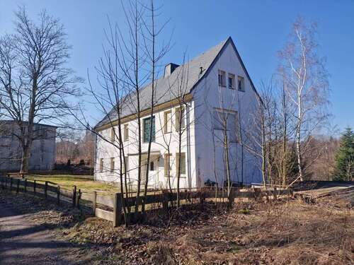 Foto - Haus zum Kaufen in Bad-Schlema 109.000,00 € 120 m²