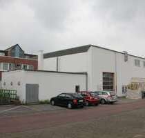 Halle in Duisburg 2.000,00 € 328 m²