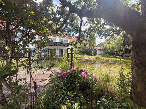 Foto - Haus zum Kaufen in Illertissen 890.000,00 € 219.7 m²