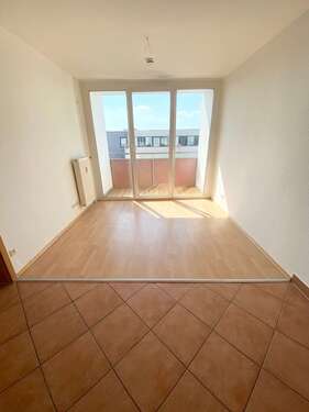 Foto - Wohnung zum Mieten in Rostock 400,00 € 32 m²