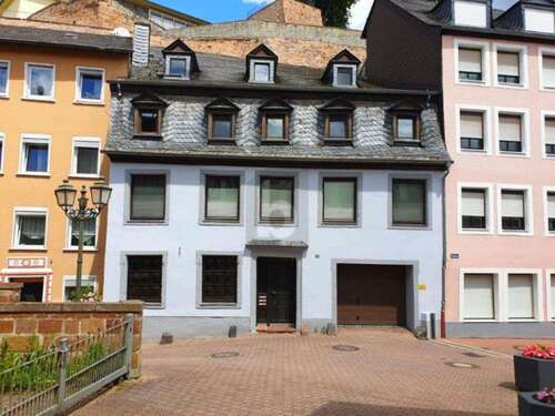 Foto - Haus zum Kaufen in Saarburg 340.000,00 € 282 m²