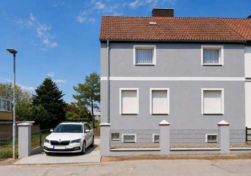 Foto - Haus zum Kaufen in Sachsen-Anhalt - Burg 360.000,00 € 135 m²