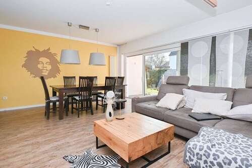 Foto - Haus zum Kaufen in Detmold 359.000,00 € 107 m²