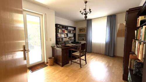 Foto - Wohnung zum Kaufen in Brühl 550.000,00 € 178 m²