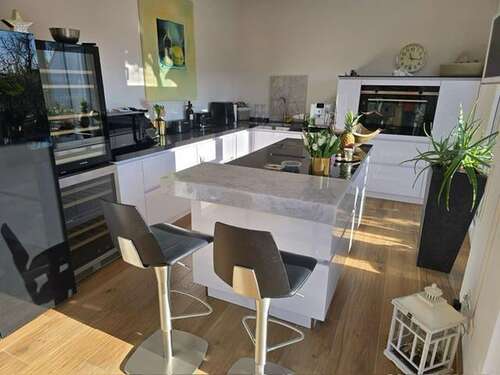 Foto - Wohnung zum Mieten in Neuss 2.700,00 € 172 m²