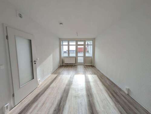 Foto - Wohnung zum Mieten in Magdeburg 602,74 € 70.91 m²