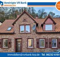 Haus zum Kaufen in Frankeneck 396.000,00 € 208 m²