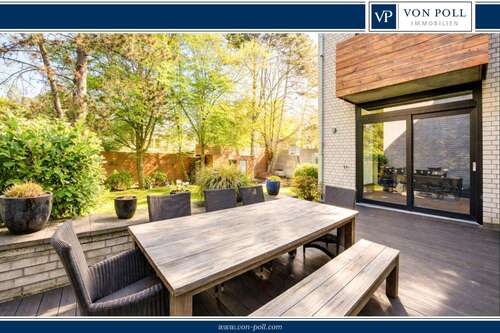 Foto - Haus zum Kaufen in Düsseldorf 1.390.000,00 € 360 m²