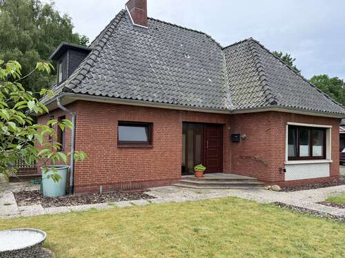 Foto - Haus zum Kaufen in Cadenberge 279.000,00 € 107 m²