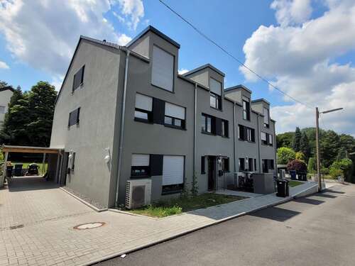 Foto - Haus zum Mieten in Leverkusen 2.300,00 € 145.93 m²