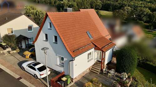 Foto - Haus zum Kaufen in Helsa 395.000,00 € 190 m²