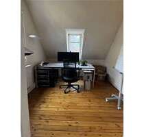 Büro in Asperg 600,00 € 17 m² - 600,00&nbsp;EUR Kaltmiete, ca.&nbsp; 17,00&nbsp;m&sup2; in Asperg (PLZ: 71679)