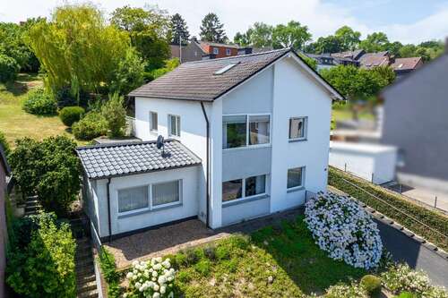Foto - Haus zum Kaufen in Stolberg (Rheinland) 303.000,00 € 139 m²