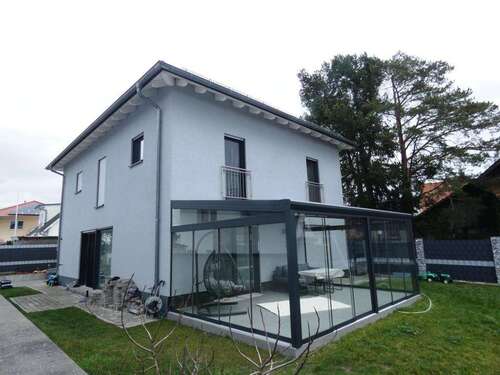 Foto - Haus zum Kaufen in Straubenhardt-Schwann 595.000,00 € 160 m²