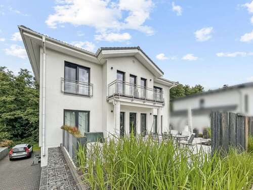 Foto - Haus zum Kaufen in Lich 999.000,00 € 215 m²
