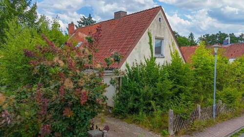 Foto - Haus zum Kaufen in Soltau 85.000,00 € 140 m²