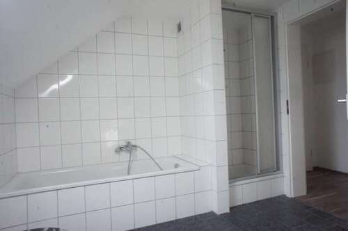 Foto - Wohnung zum Mieten in Wuppertal 605,00 € 78 m²