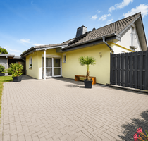 Haus zum Kaufen in Niederaula 359.000,00 € 175 m²