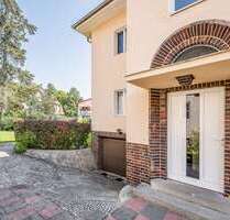 Haus zum Kaufen in Berlin-Frohnau 1.395.000,00 € 337.36 m²