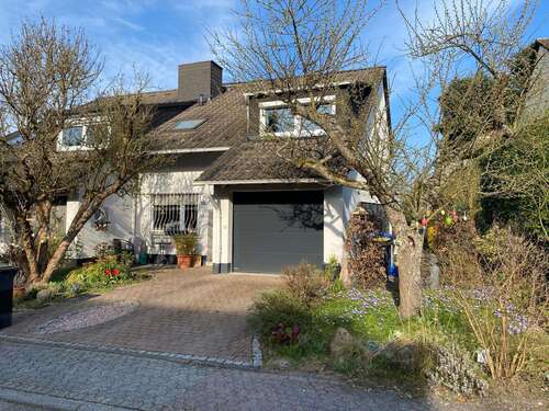 Foto - Haus zum Kaufen in Bad Vilbel 869.000,00 € 137.3 m²