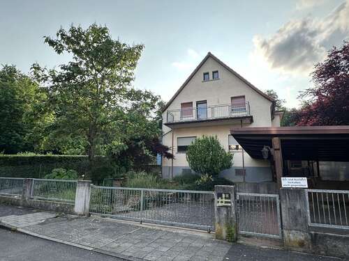 Foto - Haus zum Kaufen in Kelkheim 1.050.000,00 € 195 m²
