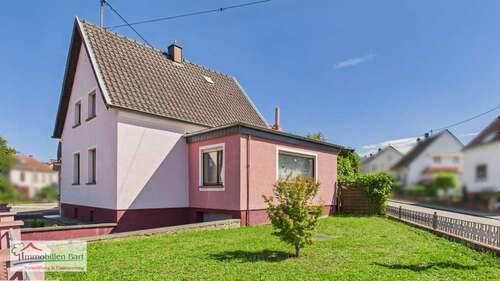 Foto - Haus zum Kaufen in Merzig Hilbringen 378.800,00 € 255.84 m²