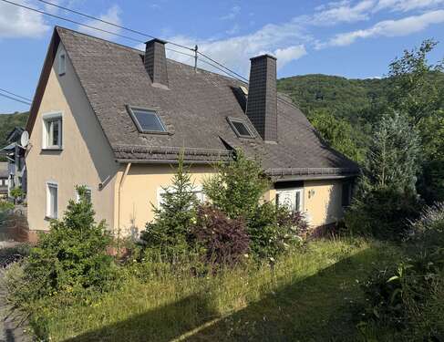 Foto - Haus zum Kaufen in Waldbreitbach 245.000,00 € 142 m²
