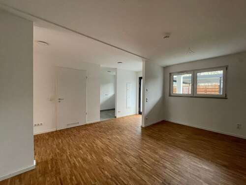 Foto - Wohnung zum Mieten in Erlangen 529,40 € 54.02 m²