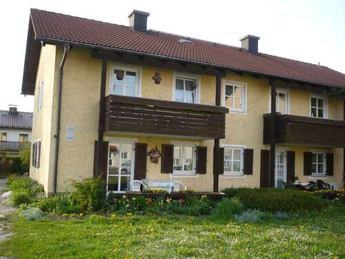 Foto - Wohnung zum Mieten in Traunreut 780,00 € 73.58 m²