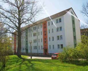 Wohnung zum Mieten in Plauen 289,52 € 47.54 m²