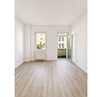 Wohnung zum Mieten in Berlin 895,00 € 68.64 m²