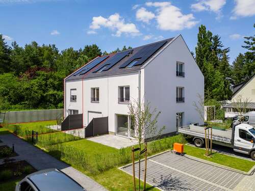 Foto - Haus zum Mieten in Nuthetal 2.500,00 € 147 m²