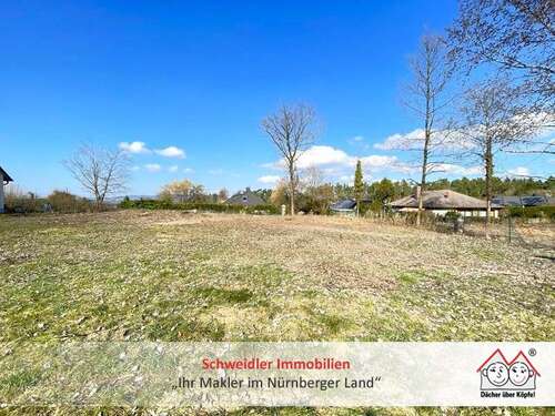 Foto - Grundstück zu verkaufen in Eckental-Eckenhaid 347.750,00 € 650 m²