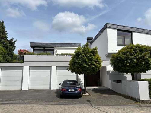 Foto - Haus zum Kaufen in Kronberg im Taunus 2.195.000,00 € 410 m²