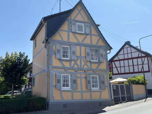 Foto - Haus zum Kaufen in Frankfurt am Main 385.000,00 € 80 m²