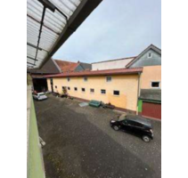 Haus zum Kaufen in Fernwald 325.000,00 € 320 m²