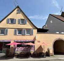 Haus zum Kaufen in Eichstetten 720.000,00 € 324 m²