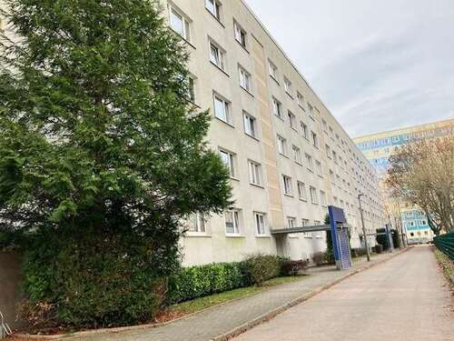 Foto - Wohnung zum Mieten in Halle (Saale) 167,00 € 25.51 m²
