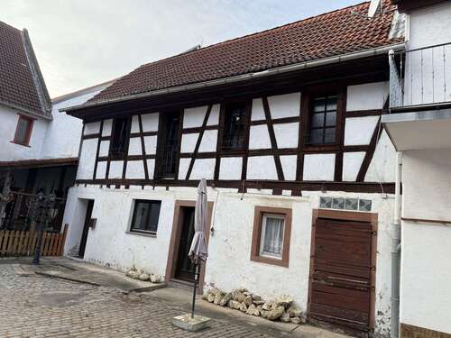 Foto - Haus zum Mieten in Monsheim 800,00 € 102 m²