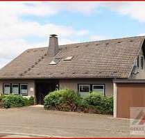 Haus zum Kaufen in Marsberg Giershagen 249.000,00 € 231 m² - Marsberg / Giershagen