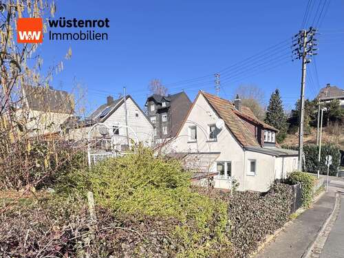 Foto - Haus zum Kaufen in Betzdorf 148.000,00 € 90 m²