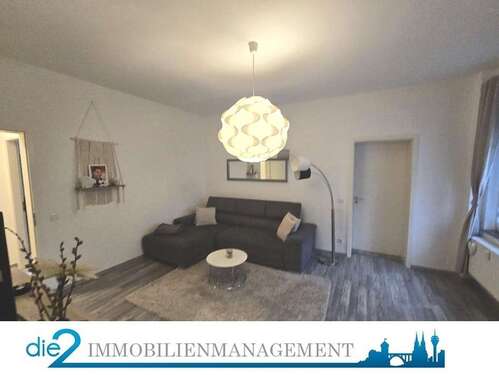 Foto - Haus zum Kaufen in Solingen 315.000,00 € 205 m²