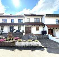 Haus zum Mieten in Nürnberg 2.064,00 € 172 m²